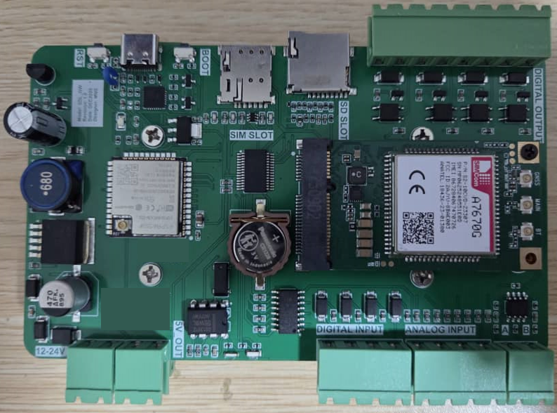 Smart IoT Datalogger prototype assembly